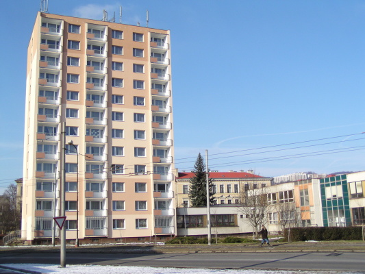 Domov mldee zvtit